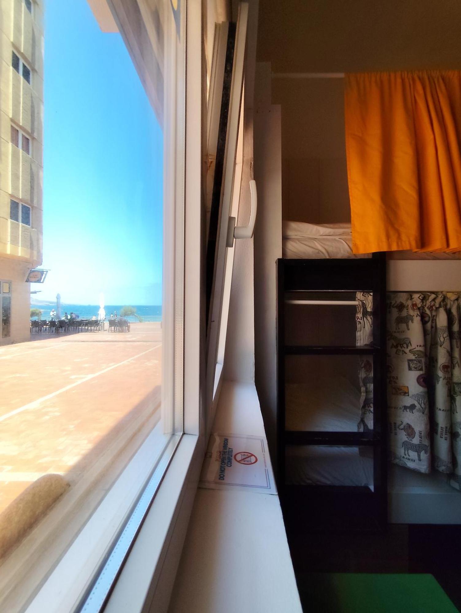 La Ventana Azul Surf Hostel Las Palmas de Gran Canaria Exterior photo